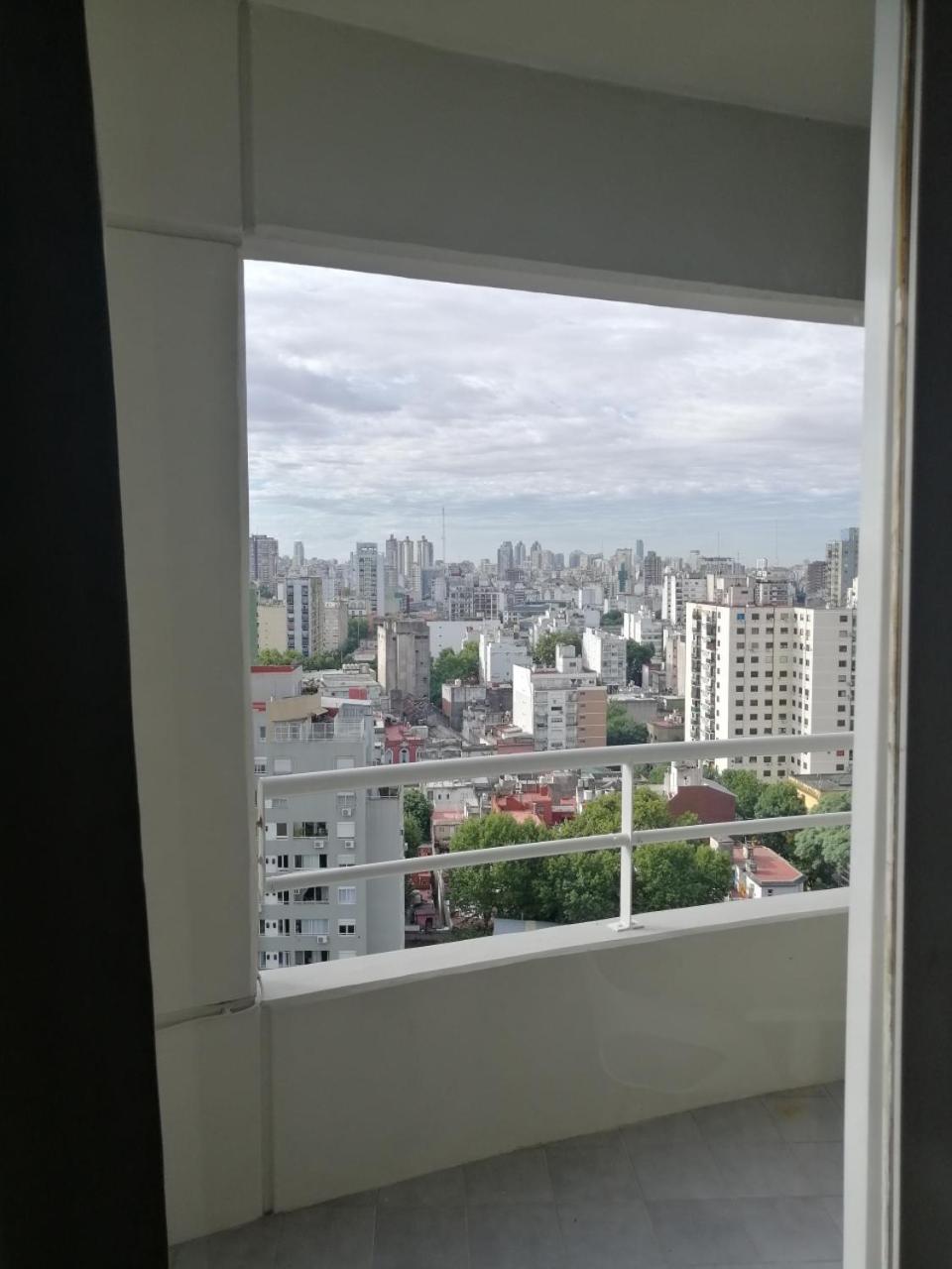 Petit Apartment En Avenida Belgrano Buenos Aires Eksteriør bilde