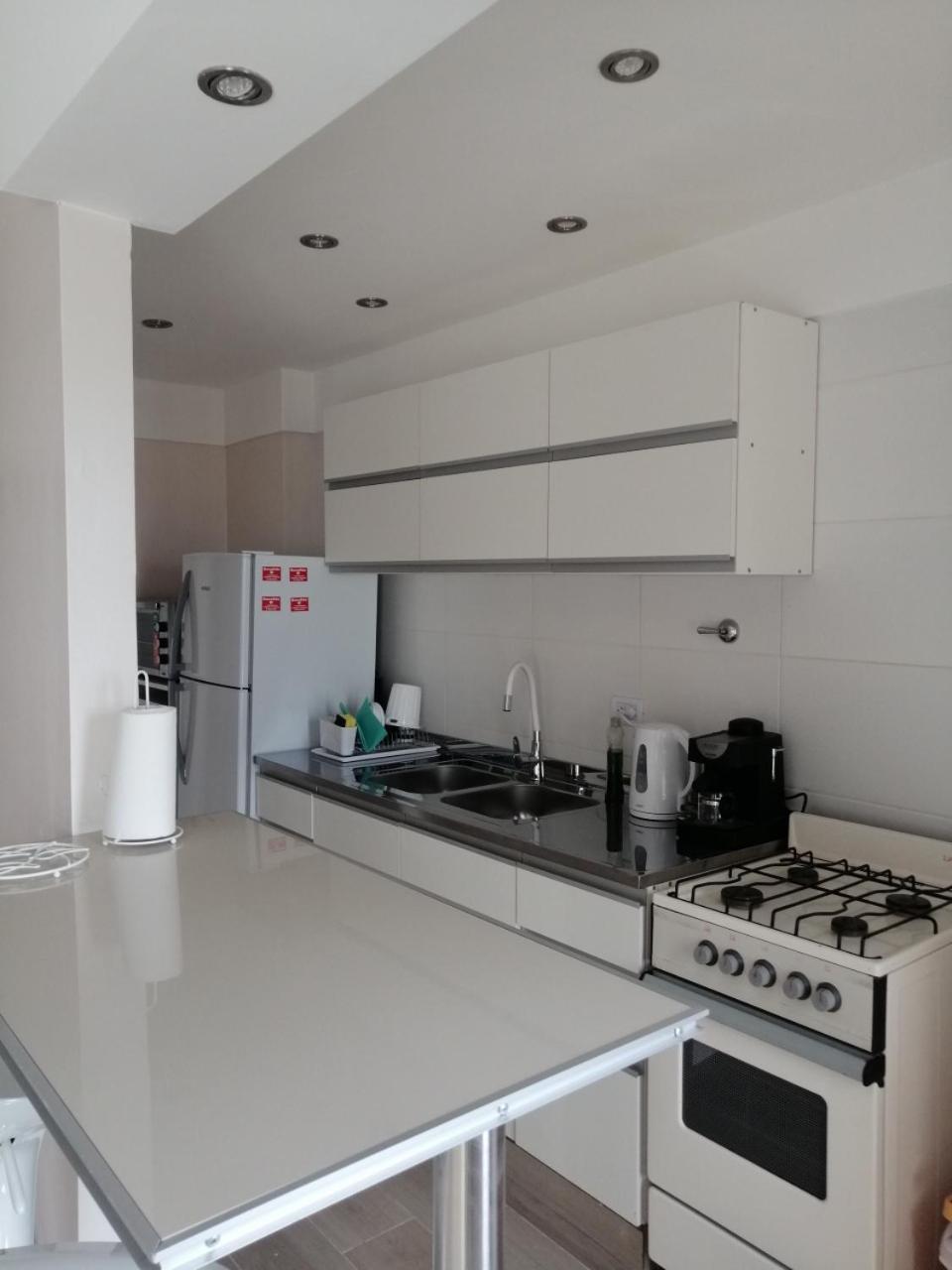Petit Apartment En Avenida Belgrano Buenos Aires Eksteriør bilde