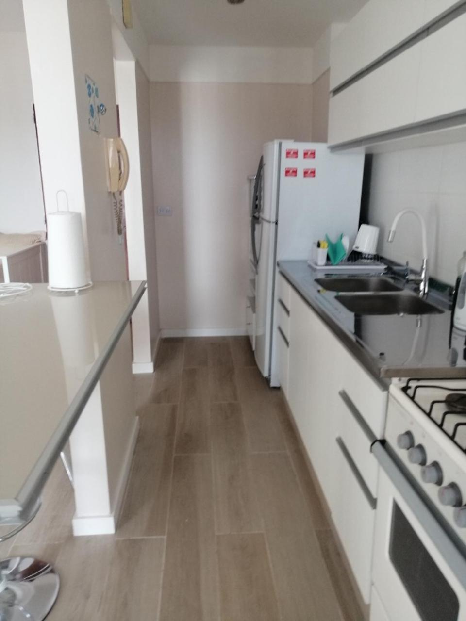 Petit Apartment En Avenida Belgrano Buenos Aires Eksteriør bilde